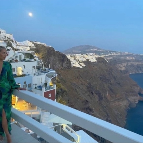 Beautiful Multi Green Dress - Picture 4 of 8